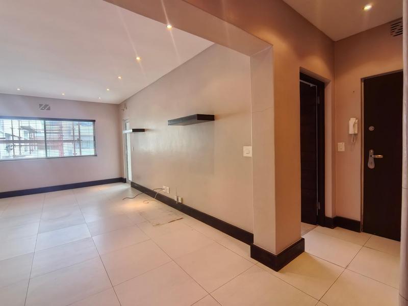 To Let 2 Bedroom Property for Rent in Sea Point Western Cape